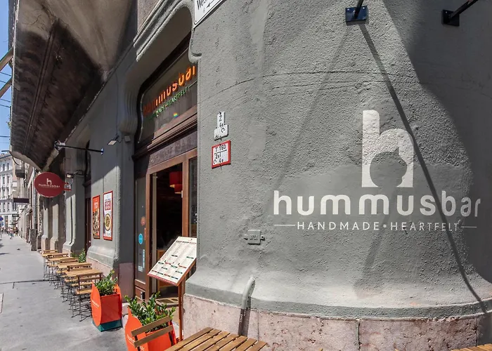 Ultra - Quiet Sleep - Large Apartment